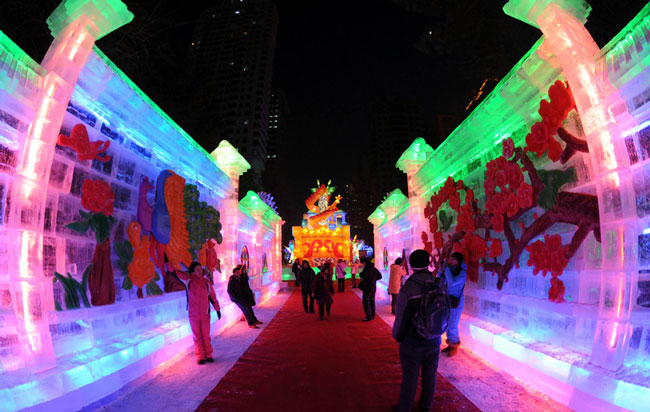 چراغ هاي يخي