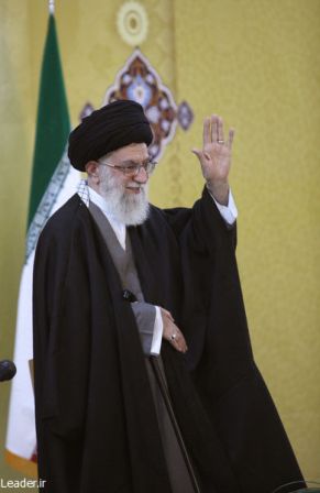 رهبر انقلاب