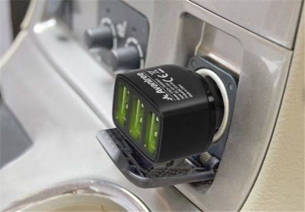 شارژر سه‌گانه خودرو+تصاویر