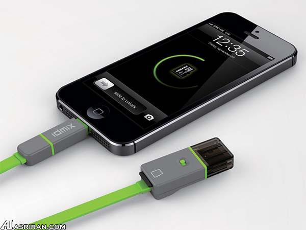 کابل شارژی مجهز به درگاه کارت میکرو اس‌دی!