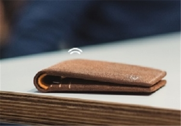 کیف پولی که با گرمای بدن شارژ میشود+تصاویر کیف پولی که با گرمای بدن شارژ میشود+تصاویر