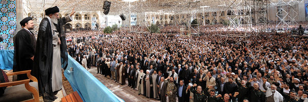 مقام معظم رهبری: در نظام اسلامی اقتدار برخاسته از اختیار و انتخاب مردم معنا دارد