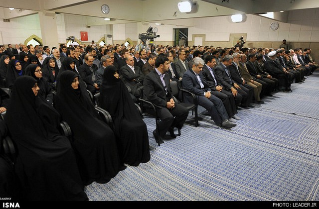 دیدار رئیس و محققان جهاد دانشگاهی با رهبر معظم انقلاب