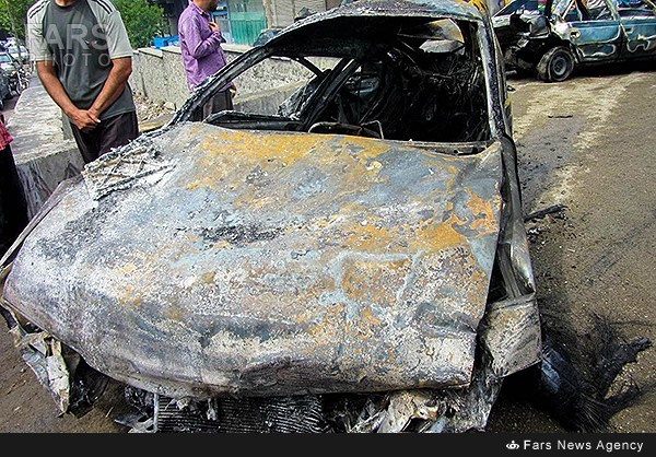 تصادف تریلر با 12 خودروی سواری (+عکس)