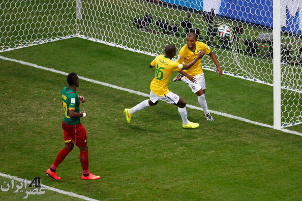 مسابقه برزیل و کامرون (عکس)