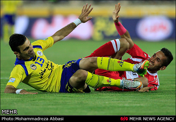 بازی های لیگ برتر فوتبال (عکس)