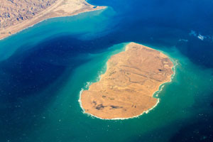 ورود خودروهای بنزینی به این جزیره مطلقا ممنوع!