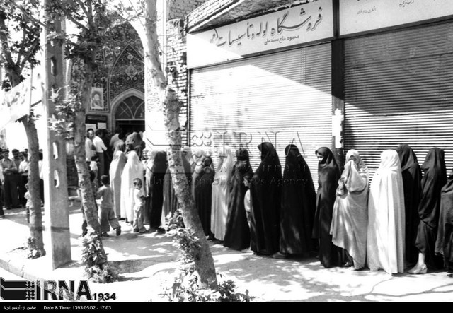 انتخابات ریاست جمهوری سال 1360 (عکس)