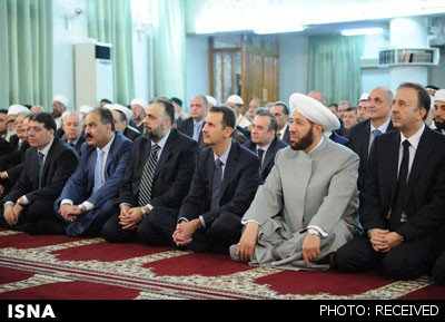 حضور بشار اسد در نماز عید فطر دمشق (+عکس)