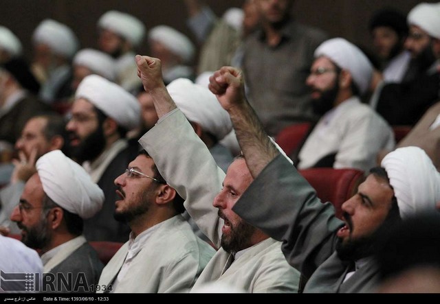 اجلاس روز جهانی مسجد با حضور روحانی (عکس)