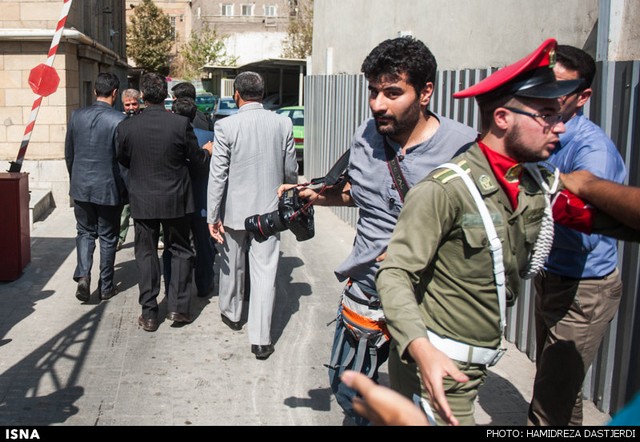 حضور سعید مرتضوی در دادسرا (عکس)