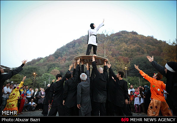 جشنواره تئاتر خیابانی  - لاهیجان (عکس)