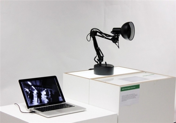 چراغ رومیزی با احساس+تصاویر