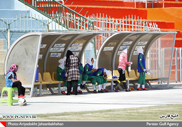 فوتبال زنان در بوشهر (+عکس)