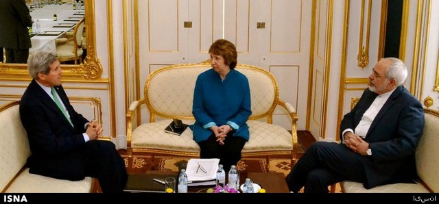 مذاکرات هستهای از زبان دستان ظریف و کری (+عکس) مذاکرات هستهای از زبان دستان ظریف و کری (+عکس)