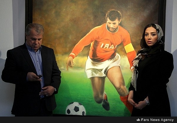 پروین تابلوی خانم درگاهی را خرید(+عکس)