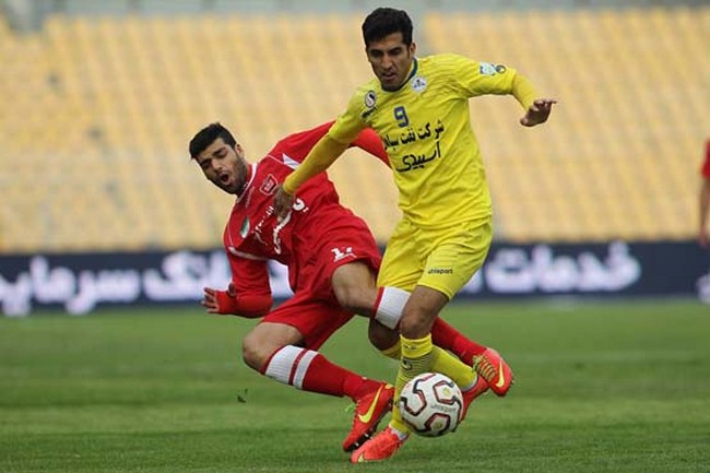 شکست پرسپولیس درخشان مقابل نفت تهران