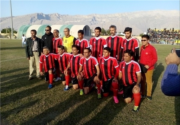 وقتی طارمی با پدرش هم بازی شد(+عکس)