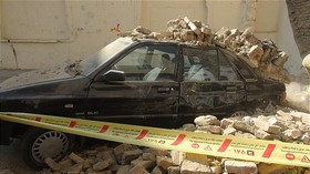 ریزش دوباره یک دیوار سنگی در دارآباد ریزش دوباره یک دیوار سنگی در دارآباد