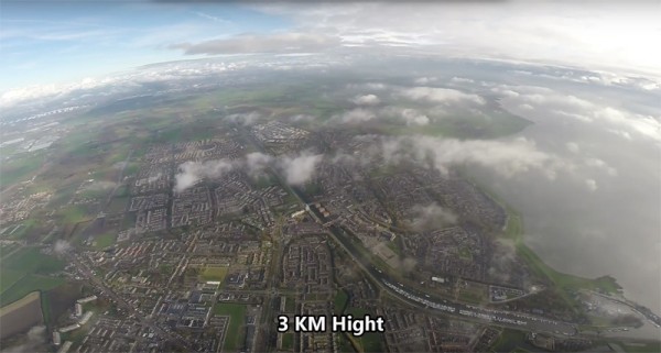 شکستن رکورد ارتفاع پروازی با پهپاد