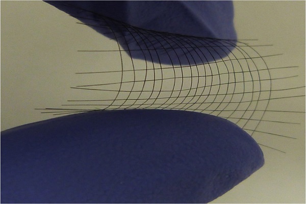 ساخت الیاف حاوی گرافن برای تولید منسوجات الکترونیکی