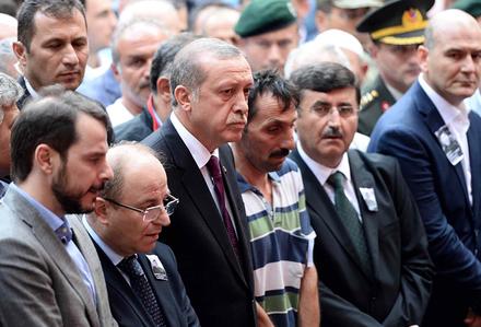 اردوغان: پلیس و نیروهای ارتش ترکیه حق شلیک دارند اردوغان: پلیس و نیروهای ارتش ترکیه حق شلیک دارند