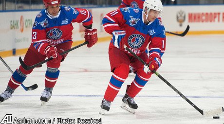 تولد پوتین : از گوشی آیفون 6 تا بازی هاکی (+عکس)