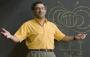 یک ایرانی، برنده عالی ترین جایزه اپتیک جهان (+عکس)