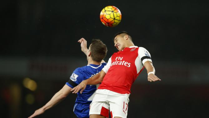 آغاز هفته دهم لیگ برتر انگلیس / شکست مجدد چلسی ، پیروزی و صدرنشینی آرسنال(+جدول/عکس)