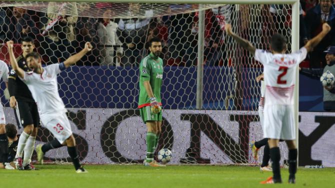 پایان مرحله گروهی لیگ قهرمانان / منچستریونایتد حذف شد(+عکس/جدول 4 گروه اول)