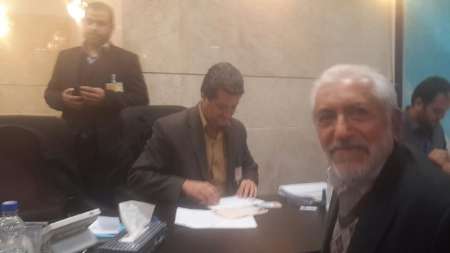 غرضی داوطلب نمایندگی در 2 مجلس شد