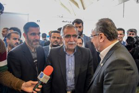 بازدید معاون وزیر کشور از غرفه همیان شهر