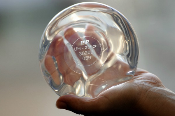 حقایقی درباره ایمپلنتهای پستان حقایقی درباره ایمپلنتهای پستان