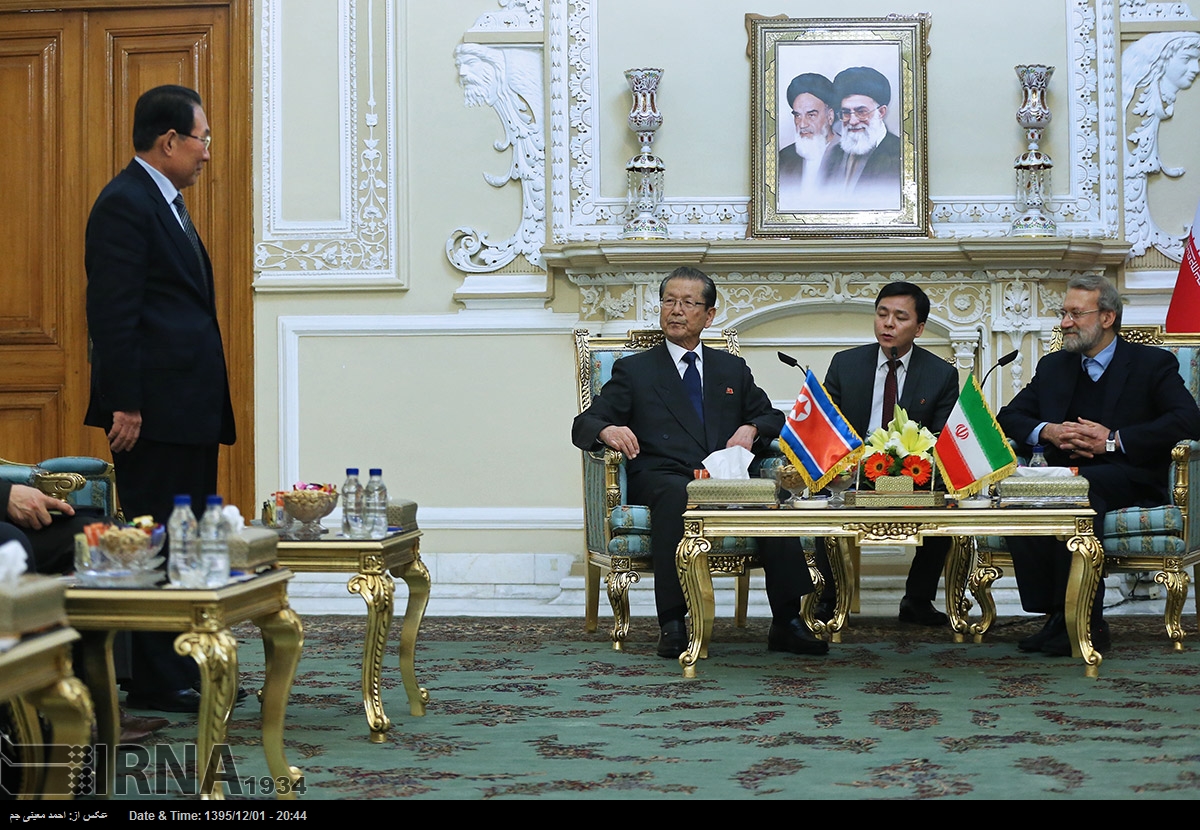 دیدار رئيس پارلمان کره شمالی با لاریجانی (+عکس)