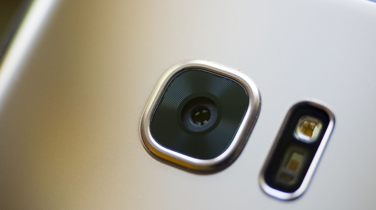 دوربین 24 مگاپیکسلی سامسونگ برای اسمار‌ت‌فون‌ها