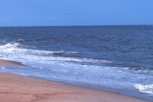 ابداع شیوه ای جدید برای تولید برق از آب دریا ابداع شیوه ای جدید برای تولید برق از آب دریا