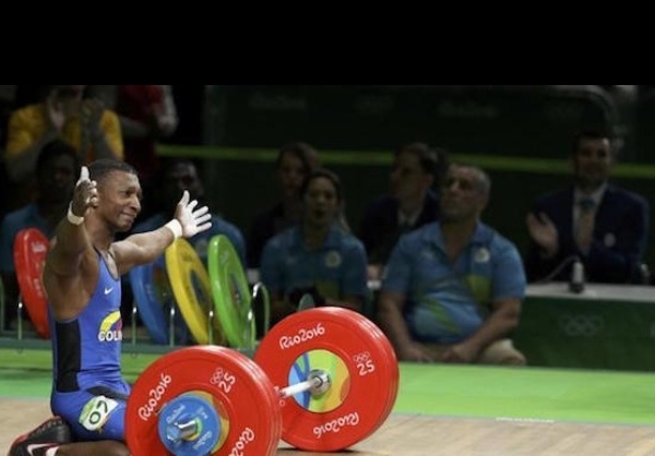 ستاره وزنه‌برداری کلمبیا خداحافظی کرد