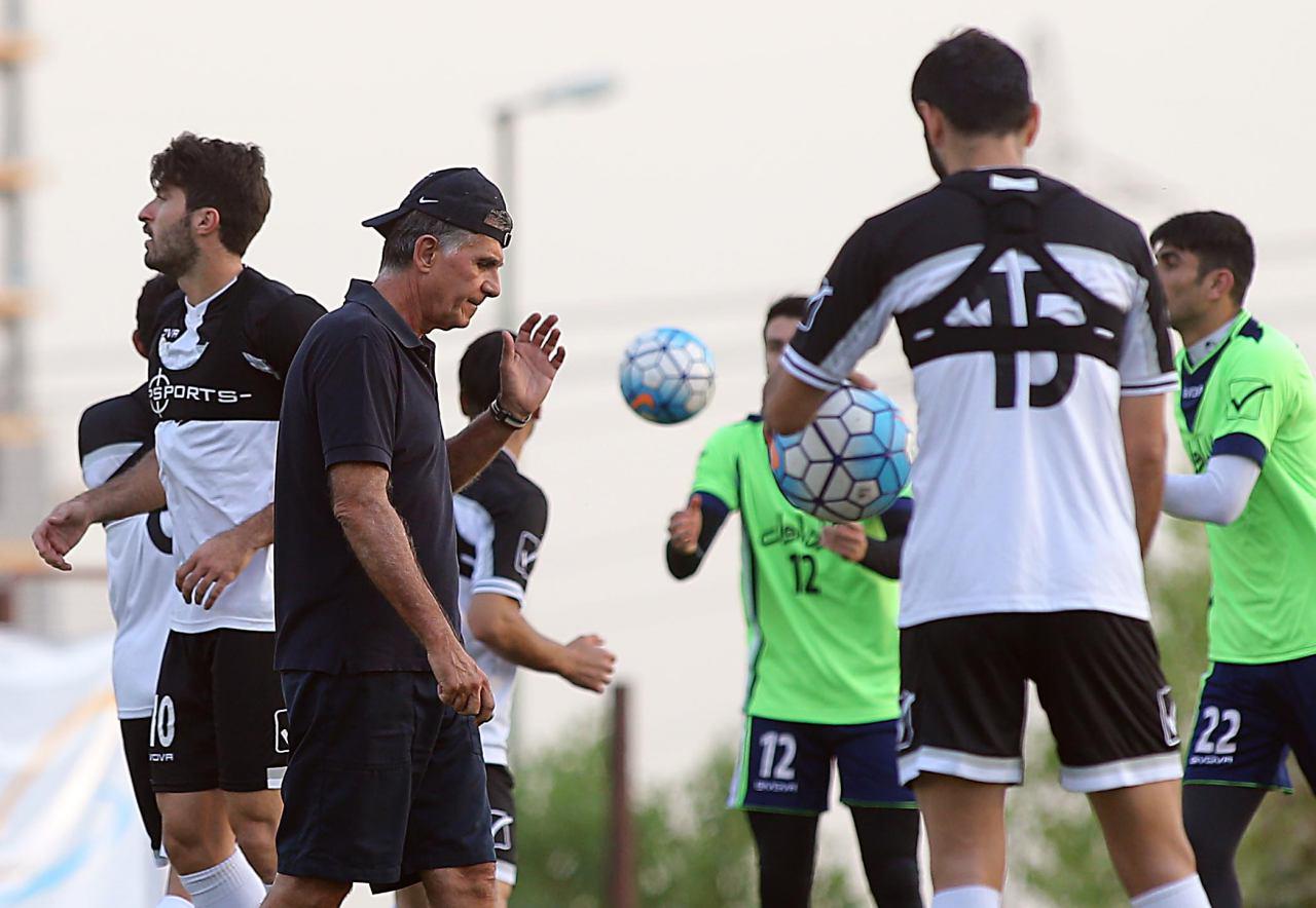 سرود پیروزی با دی جی کی‌روش (عکس)