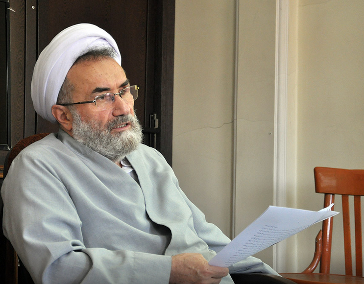 مسیح مهاجری: روحانی برای انتخابات آینده تردید داشت اما راضی به حضور شد/ ناطق نوری کاندیدا نشد چون معتقد است نمی‌گذارند دست رئیس‌جمهور باز باشد/ روحانی از عقب‌نشینی وزیر ارشاد در مورد کنسرت‌ها عصبانی شد / عده‌ای نگذاشته‌اند احمدی نژاد محاکمه شود/ برخی آقایان اعتقادی به آخرت ندارند/ روحانی و ناطق خطیب جمعه شوند