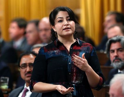 جنجال سفر وزیر افغان تبار کابینه کانادا به ایران؛ چرا و چگونه؟ جنجال سفر وزیر افغان تبار کابینه کانادا به ایران؛ چرا و چگونه؟