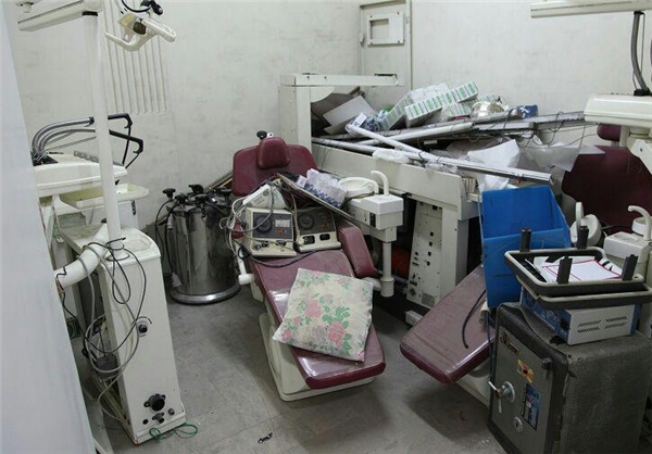 حمله شبانه به درمانگاه مسجدالقصی تهران پارس (+عکس)