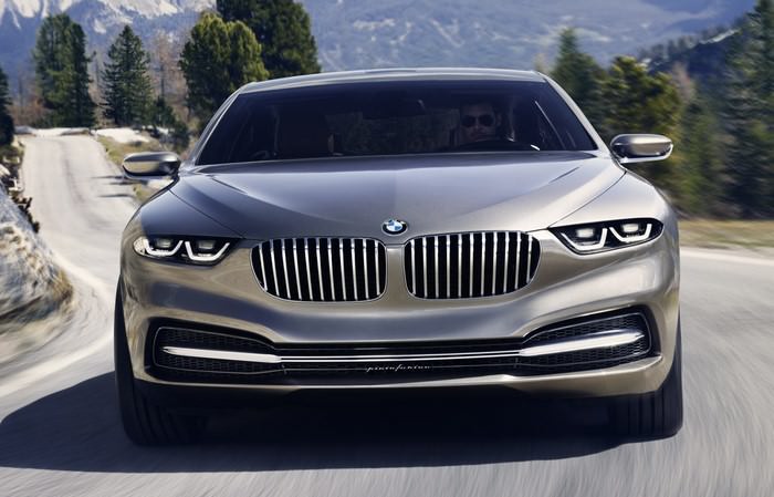 زمان عرضه بی‌ام‌و سری 8 به بازار اعلام شد (+عکس)