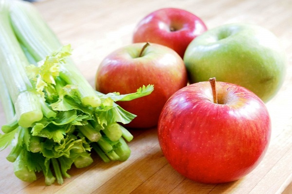 دندان و لثه&zwnj;ای سالم با این ابرمواد غذایی