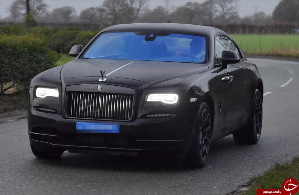 رونمایی فوتبالیست مشهور از خودروی لوکس و گران قیمتش (عکس)