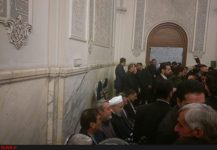 حضور روحانی در مراسم بزرگداشت شهدای نفتکش سانچی (عکس)