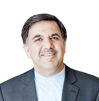 پاسخ های وزیر راه درخصوص بحران برف/ بودجه نوسازی ناوگان راهداری 500 میلیارد بود که 100 میلیارد تخصیص داده شد