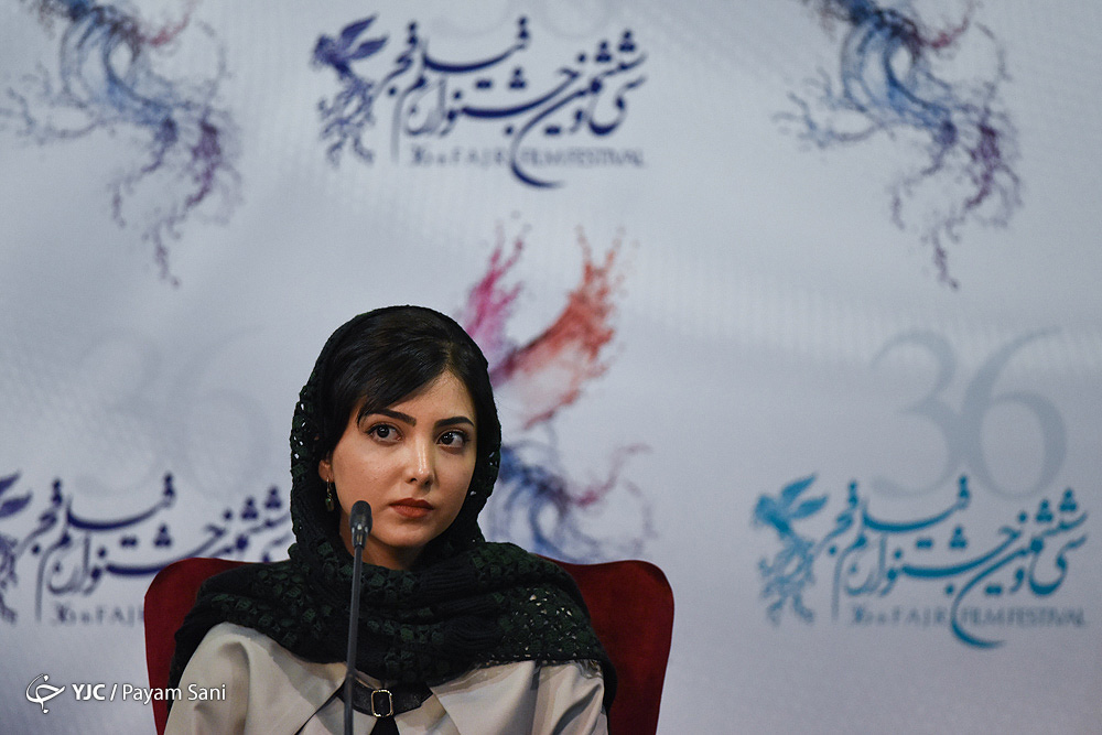 فیلم&zwnj;ها و حاشیه&zwnj;های روز چهارم جشنواره فجر در سینمای رسانه (+عکس)