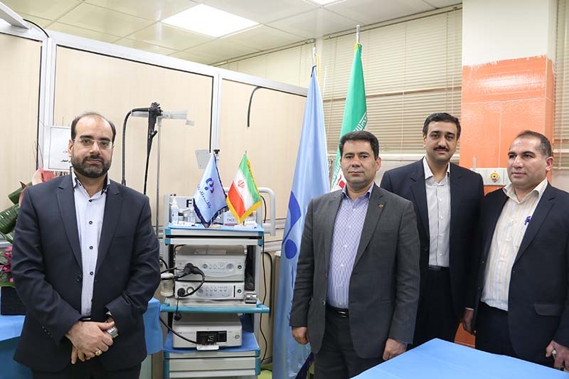 اهدای دستگاه آندوسونوگرافی به یک بیمارستان از سوی بانک رفاه اهدای دستگاه آندوسونوگرافی به یک بیمارستان از سوی بانک رفاه
