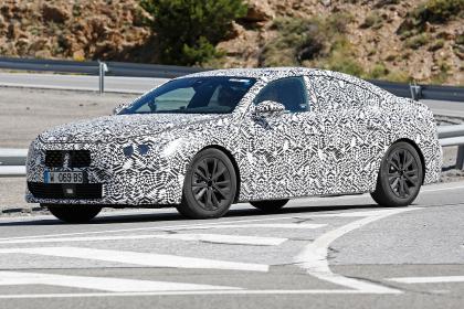 808 پژو در ژنو تغییر شکل میدهد 808 پژو در ژنو تغییر شکل میدهد