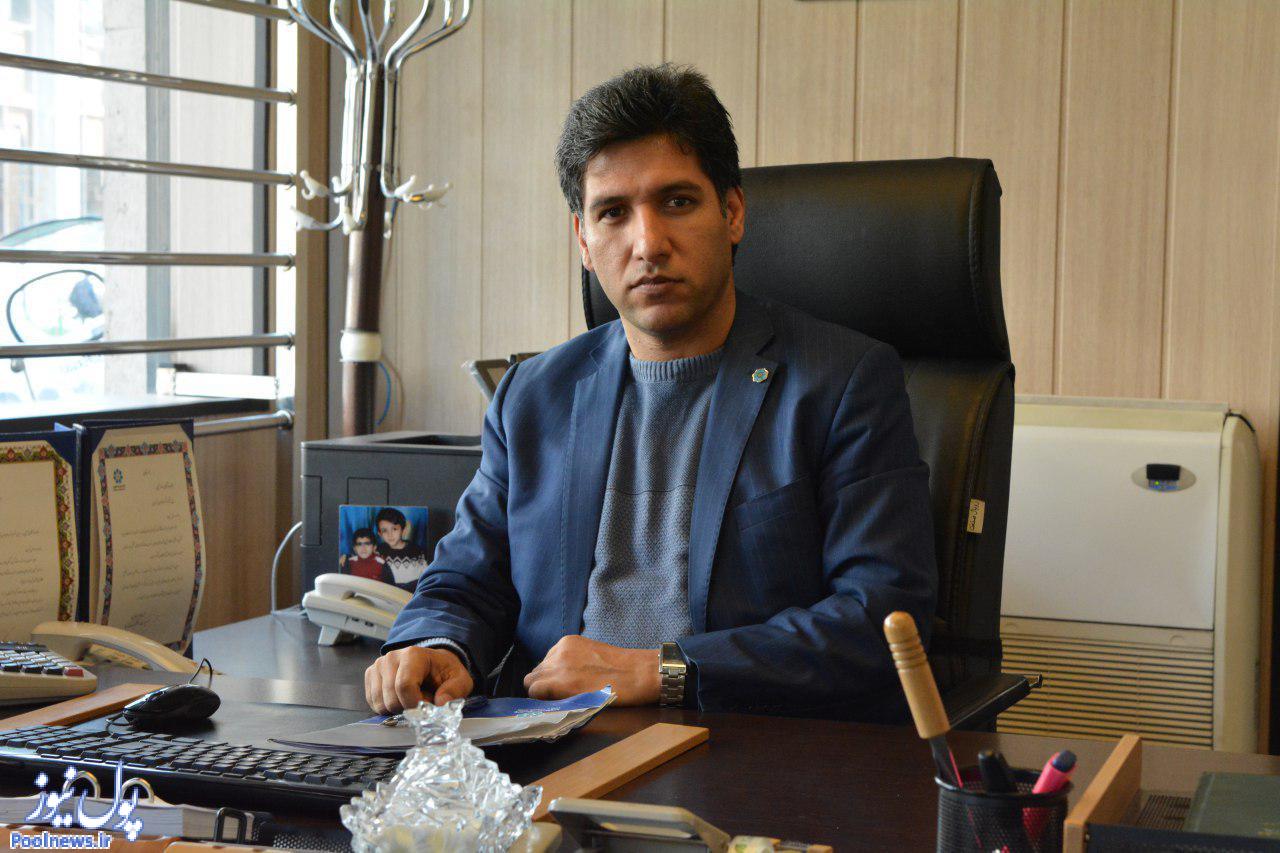 مشتری مداری و ارائه خدمات مناسب رمز موفقیت یک شعبه است